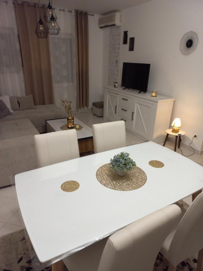 Apartman Pontis Okrug Gornji Trogir Eksteriør bilde