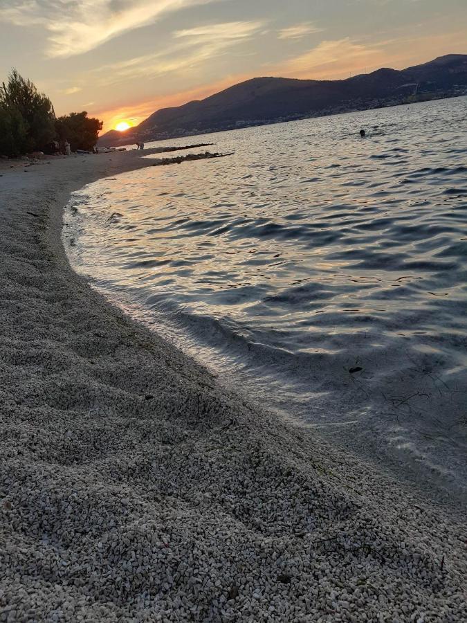 Apartman Pontis Okrug Gornji Trogir Eksteriør bilde