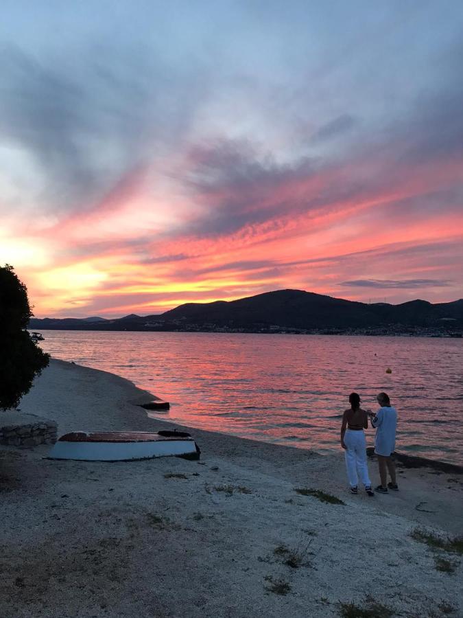 Apartman Pontis Okrug Gornji Trogir Eksteriør bilde